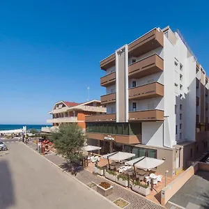 hotel-olympic-misano-adriatico.emilia-romagnahotels.net/