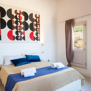 https://opera-suite.sicilyhotelsitaly.net
